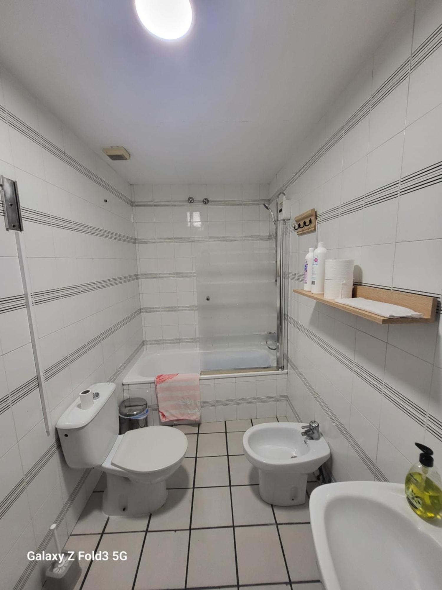 Habitacion Muy Centrica. Гранада Экстерьер фото
