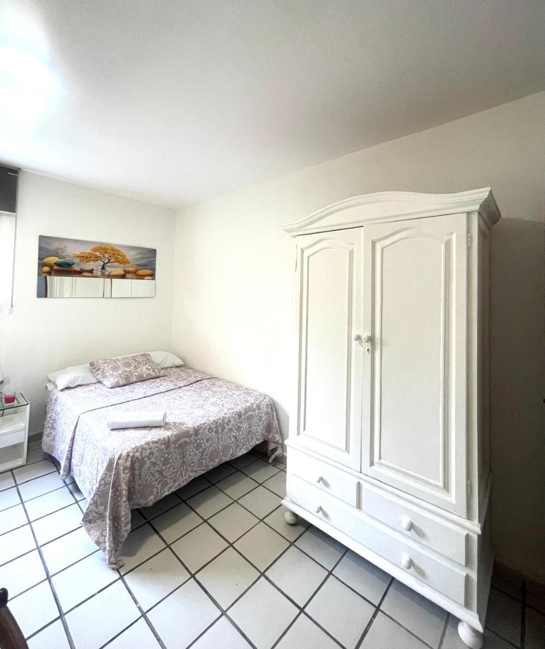 Habitacion Muy Centrica. Гранада Экстерьер фото